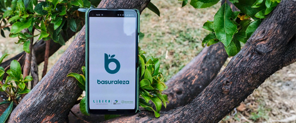 El día de la recogida, utiliza la app ‘basuraleza’ para caracterizar los residuos abandonados.